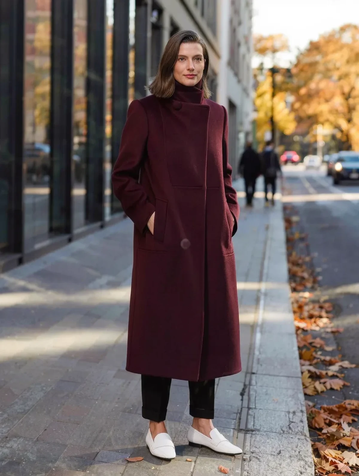 Why Pocket Placement Decides Whether a Coat Looks Expensive